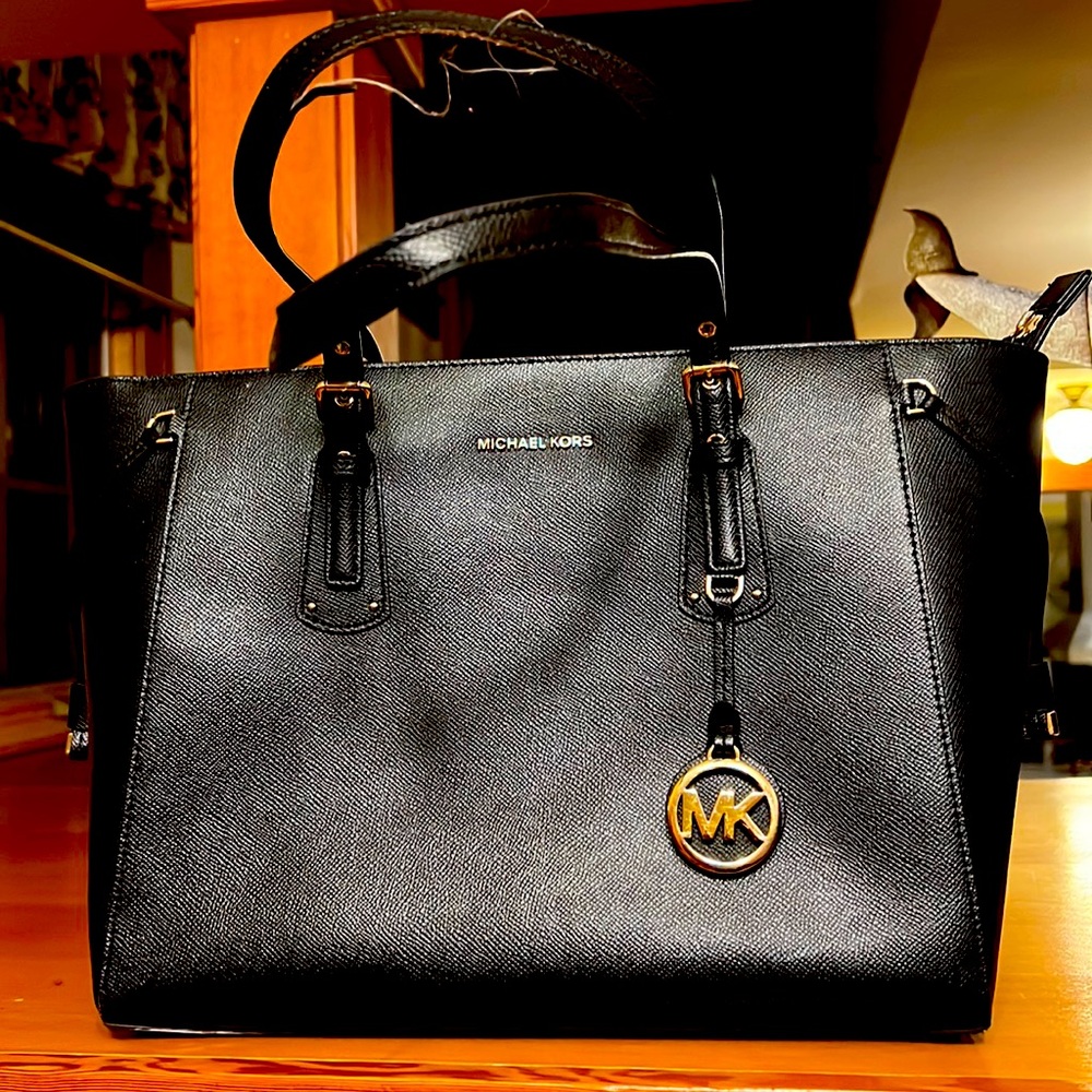 Michael Kors tote